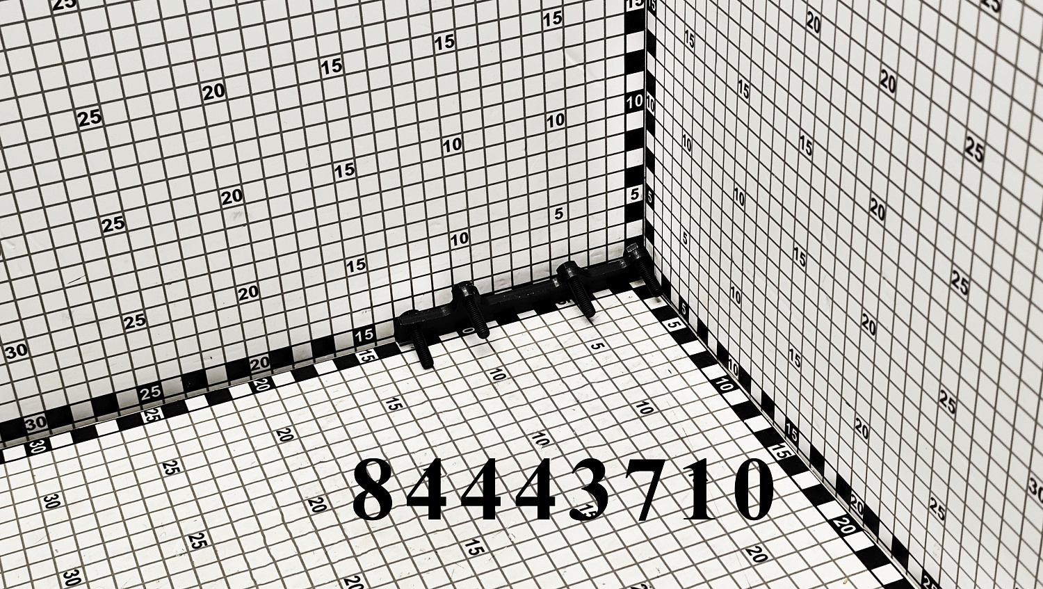 Пластина 84443710 CNHi
