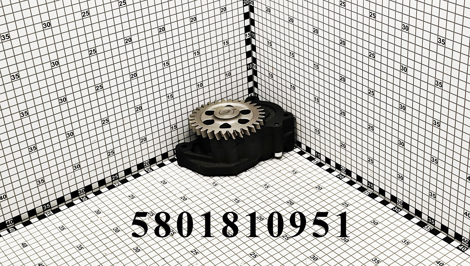 Насос масляный двигателя 5801810951 CNHi
