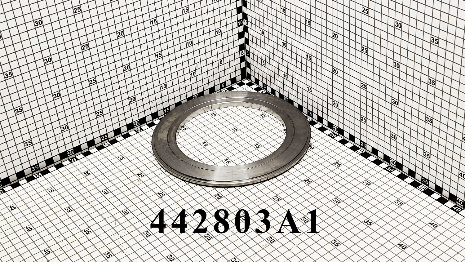 Пластина 442803A1 CNHi