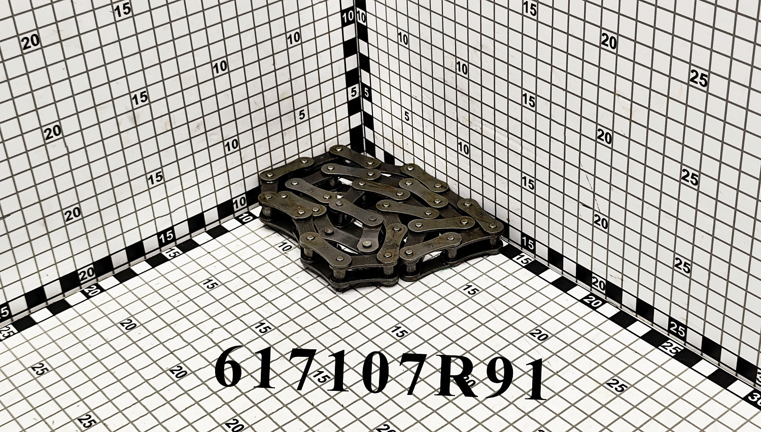 Цепь 617107R91 CNHi