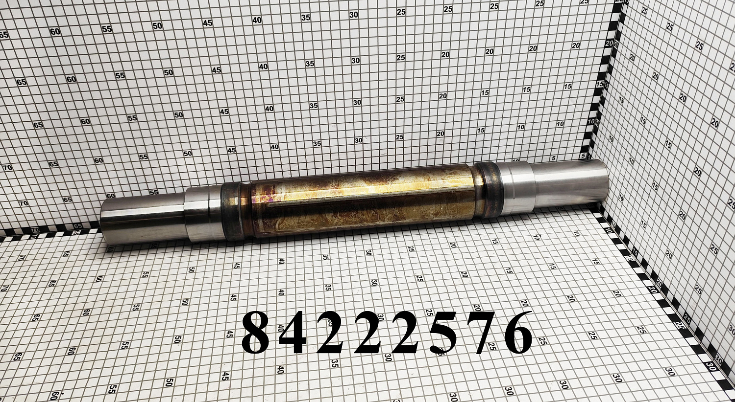 Вал 84222576 CNHi