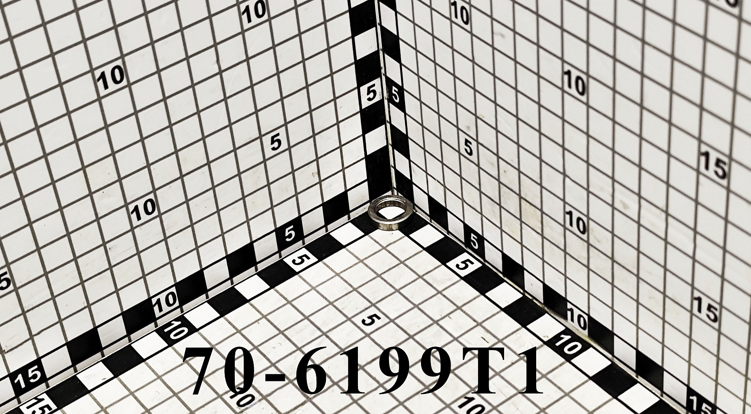 Кольцо стопорное 70-6199T1 CNHi