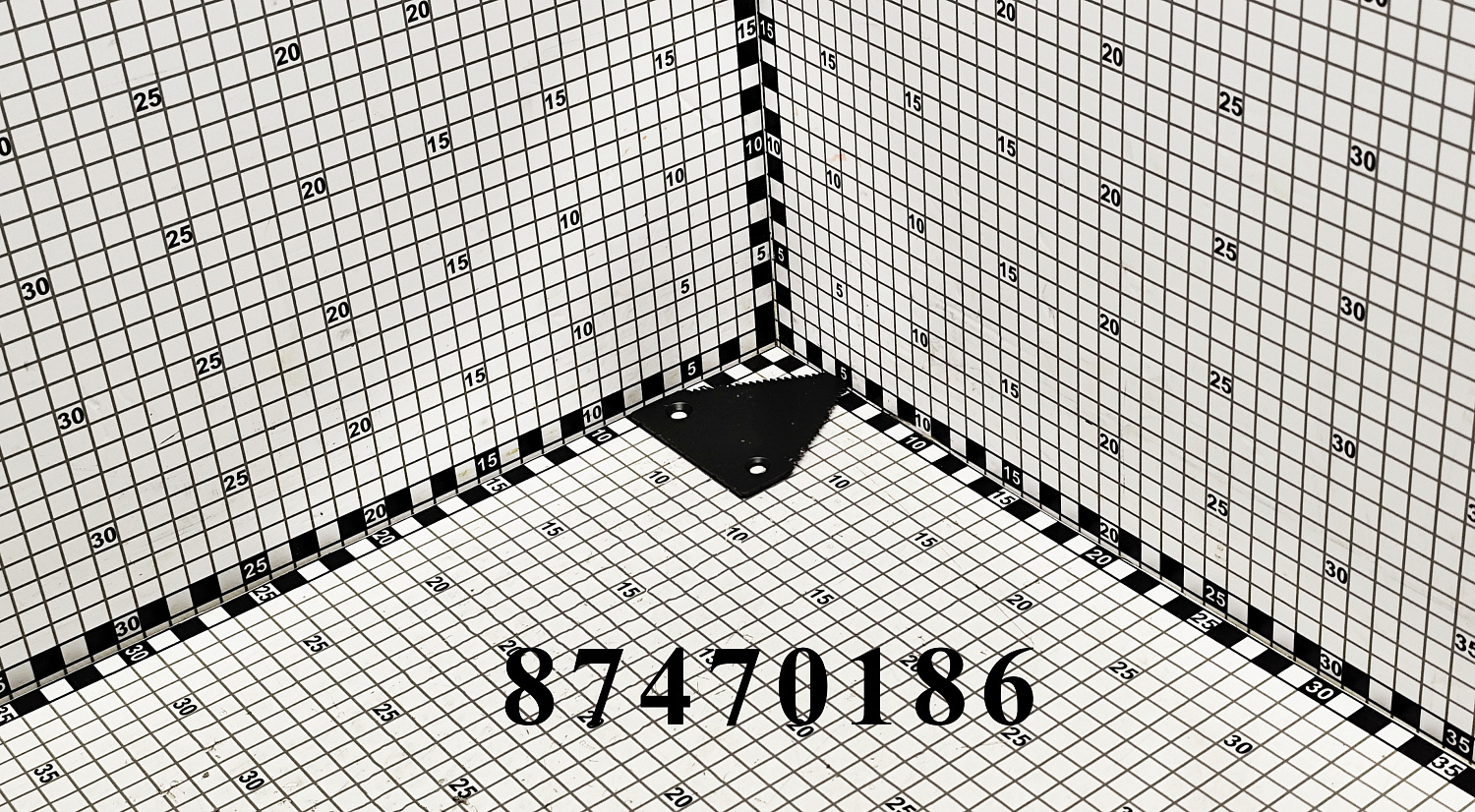 Сегмент ножа 87470186 CNHi