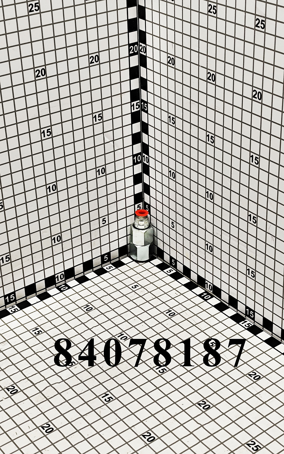 Трубка 84078187 CNHi