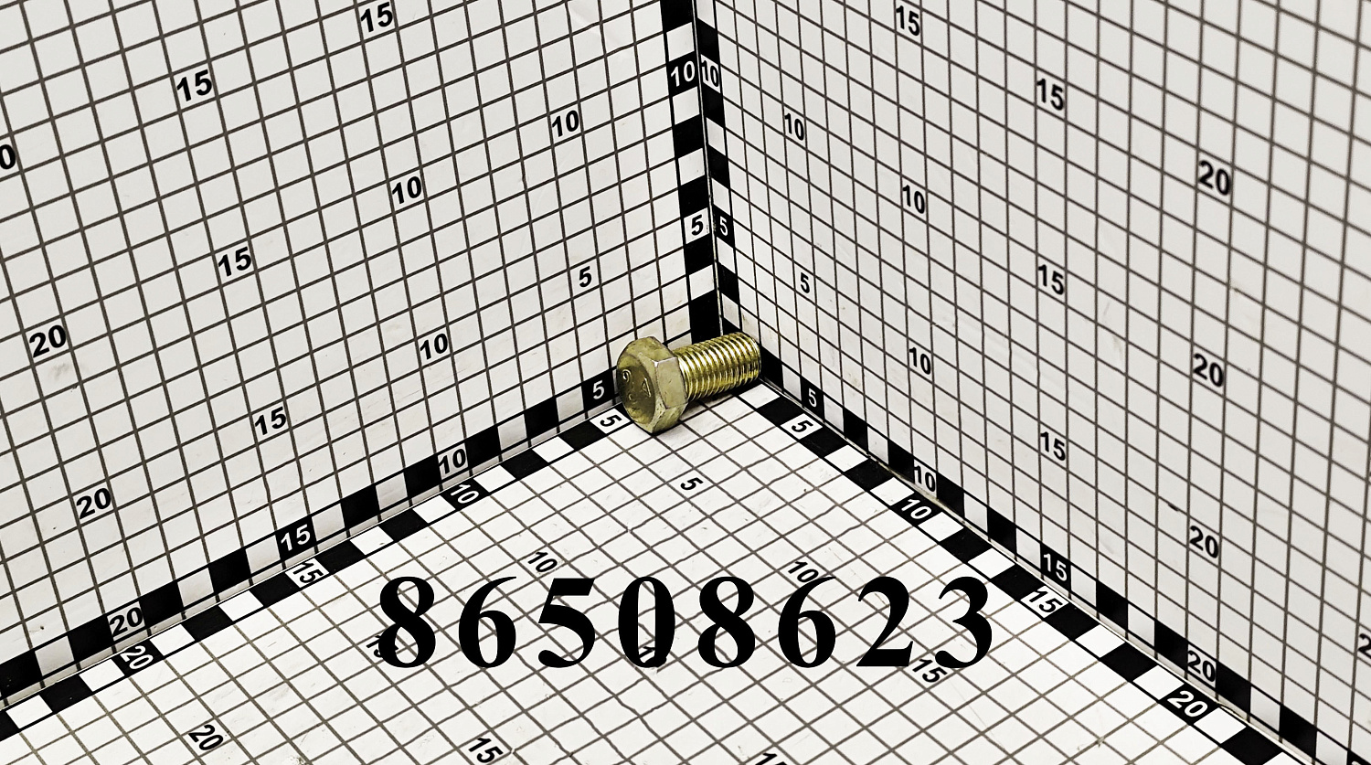 Болт 86508623 CNHi