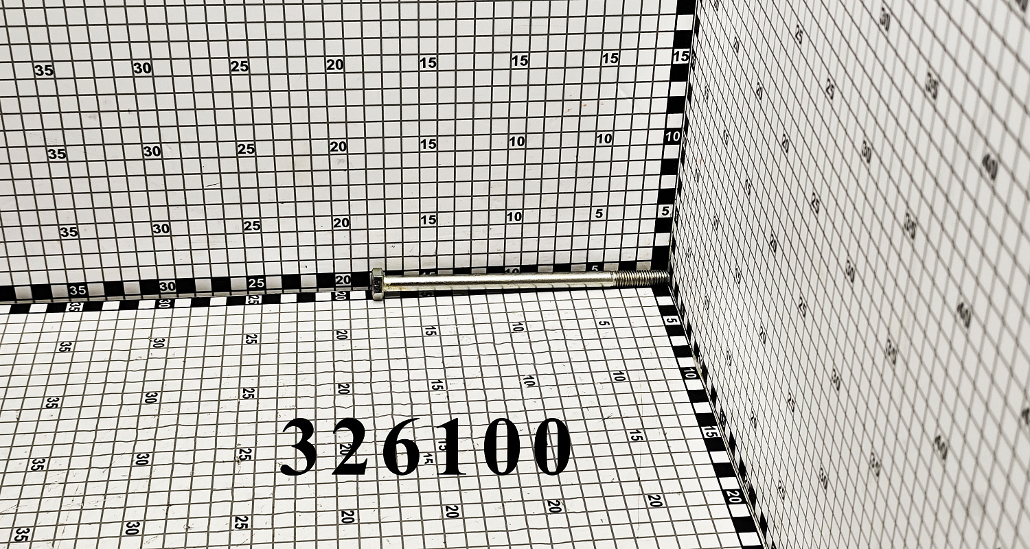 Болт 326100