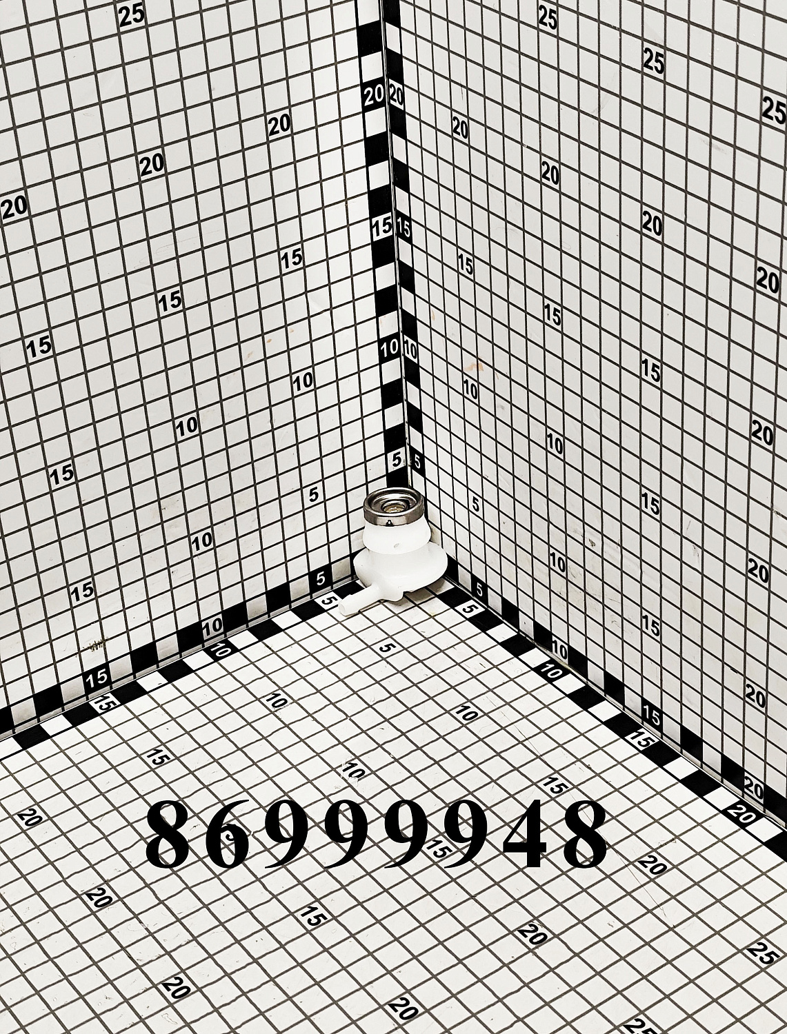 Клапан предохранительный 86999948 CNHi