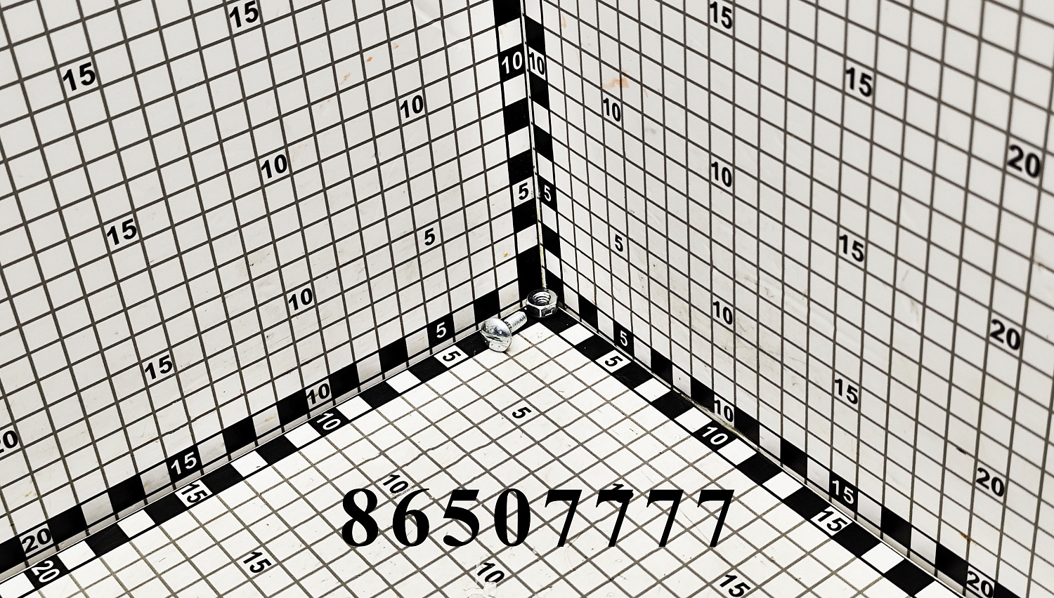 Болт+гайка 50 шт. 86507777 (135628+135626) CNHi