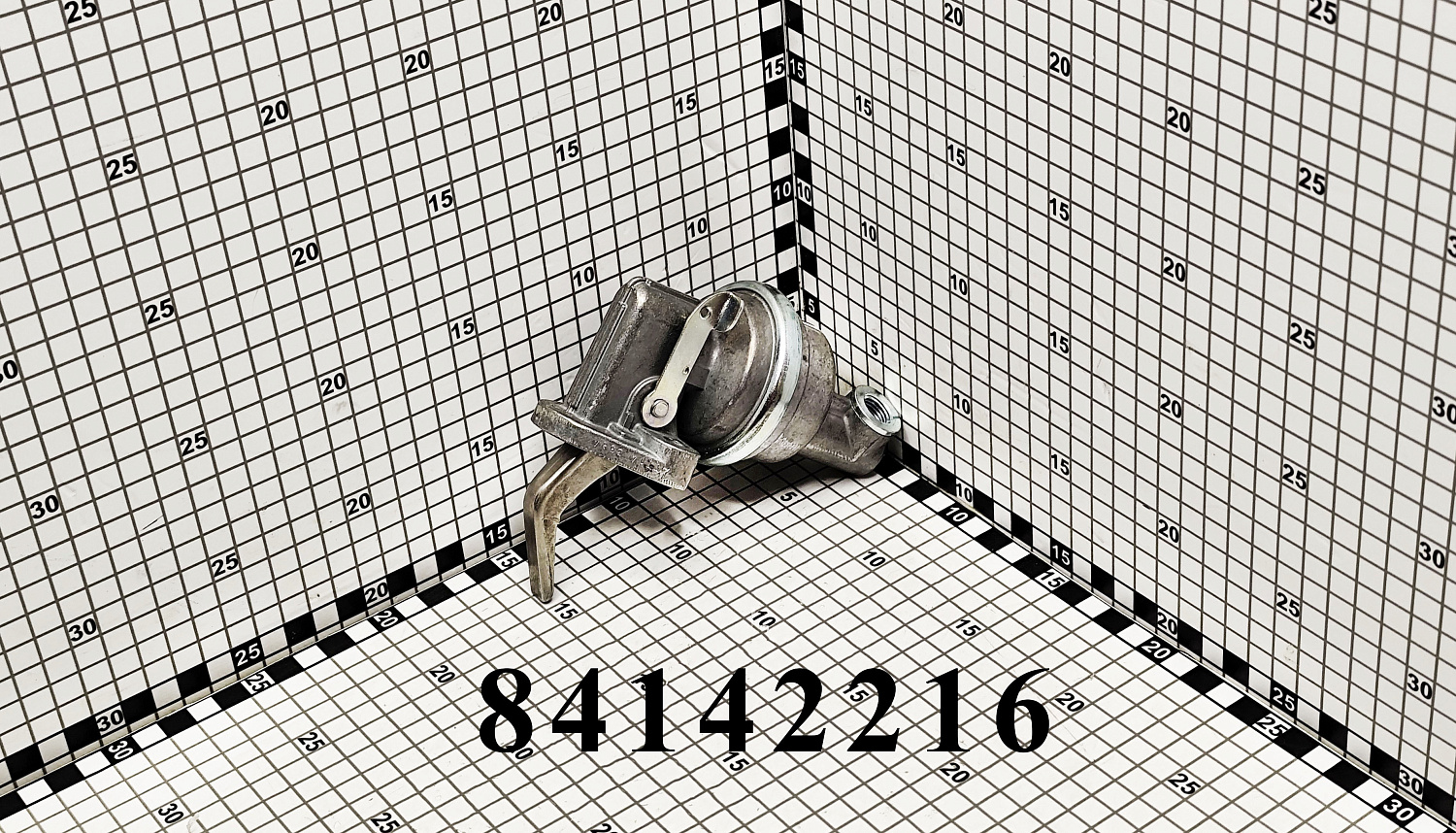 Насос подкачки 84142216 CNHi