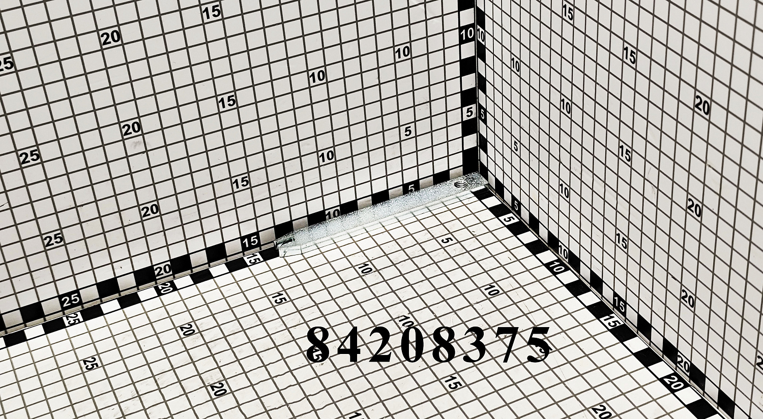 Кромка режущая 84208375 CNHi
