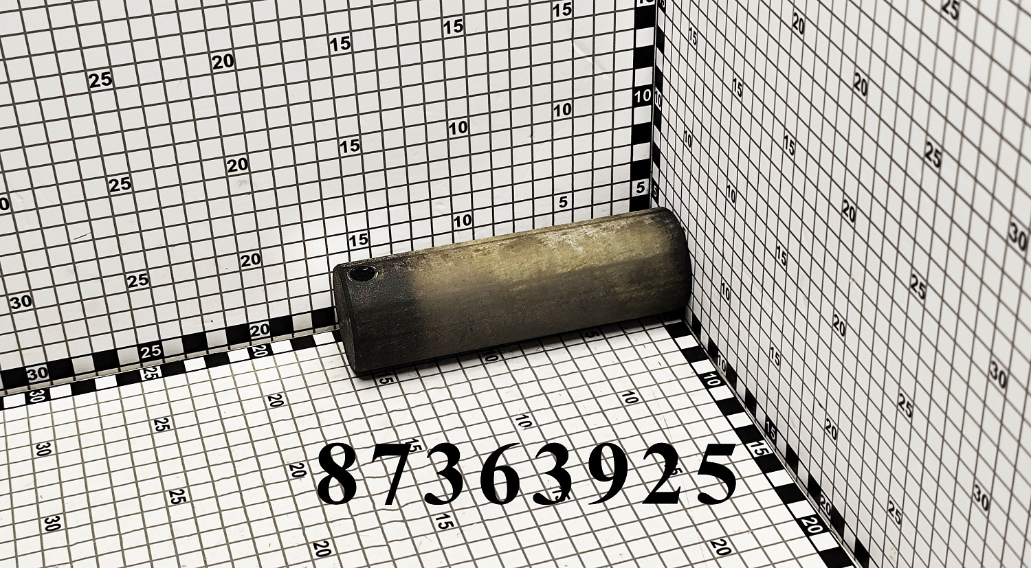Палец 87363925 CNHi