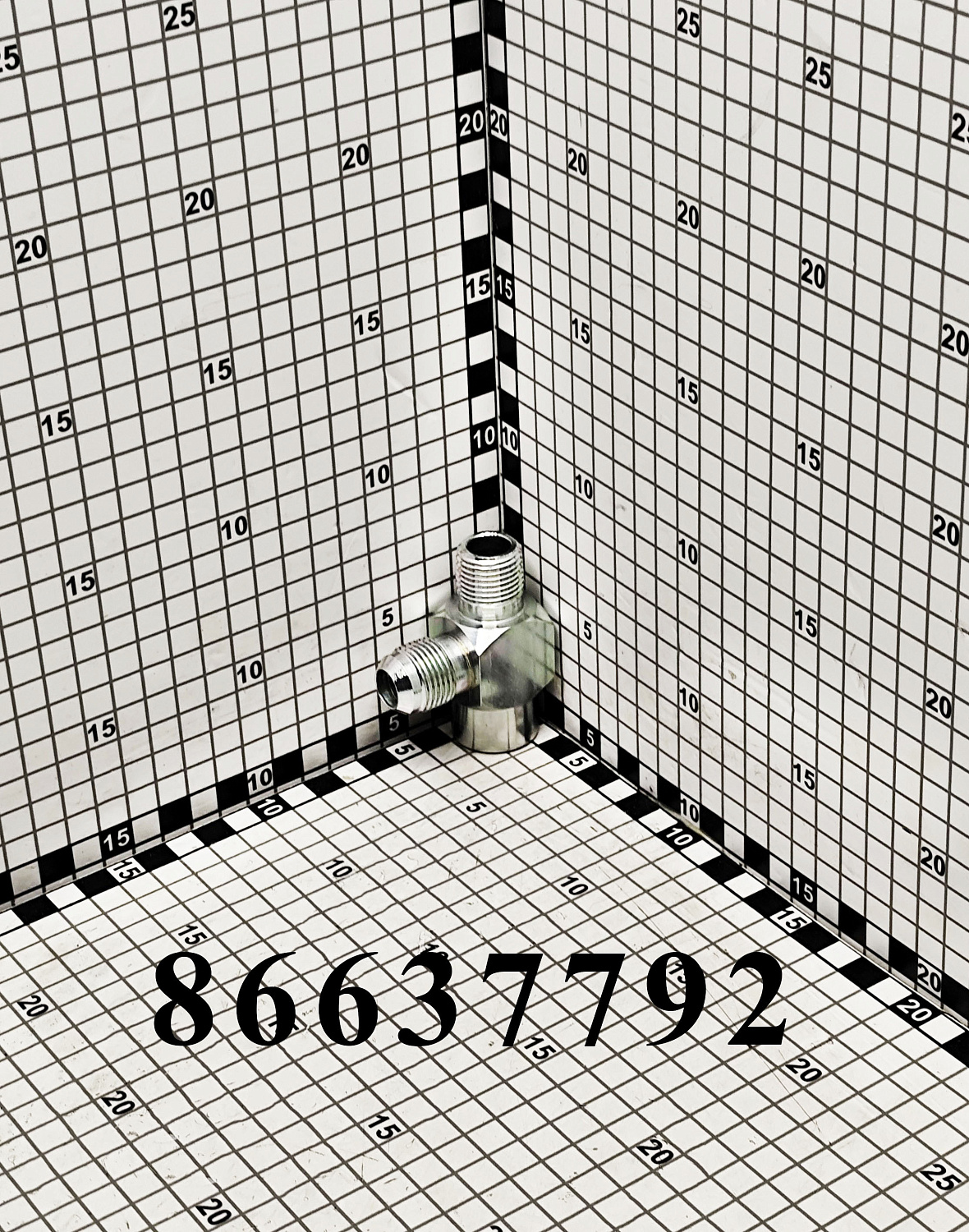 Фитинг 86637792 CNHi