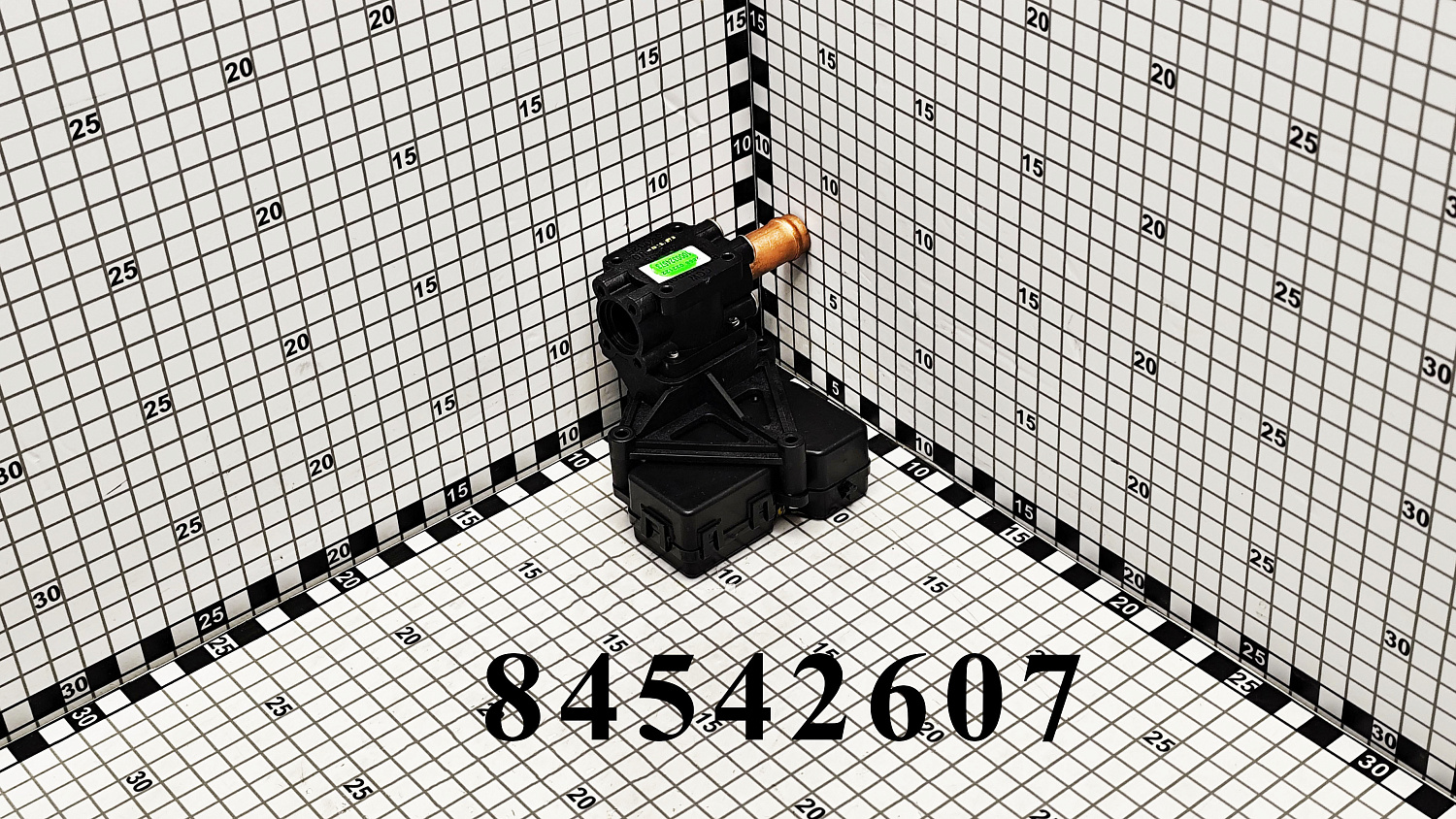 Кран отопителя CX8.80 84542607 CNHi