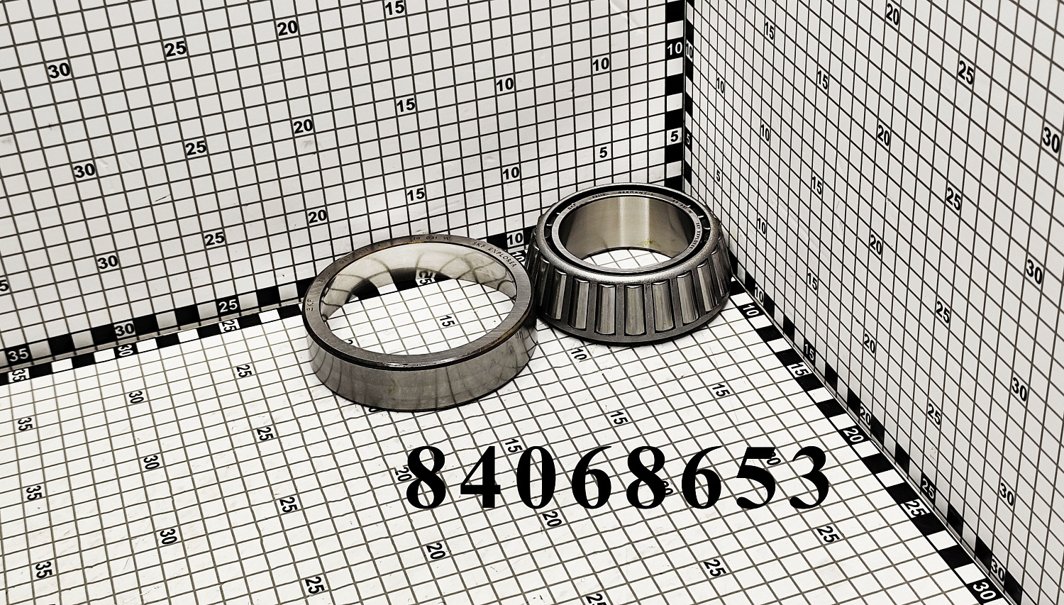 Подшипник 84068653 CNHi
