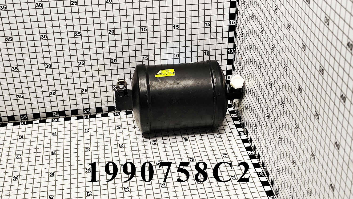 Фильтр-осушитель 1990758C2 CNHi