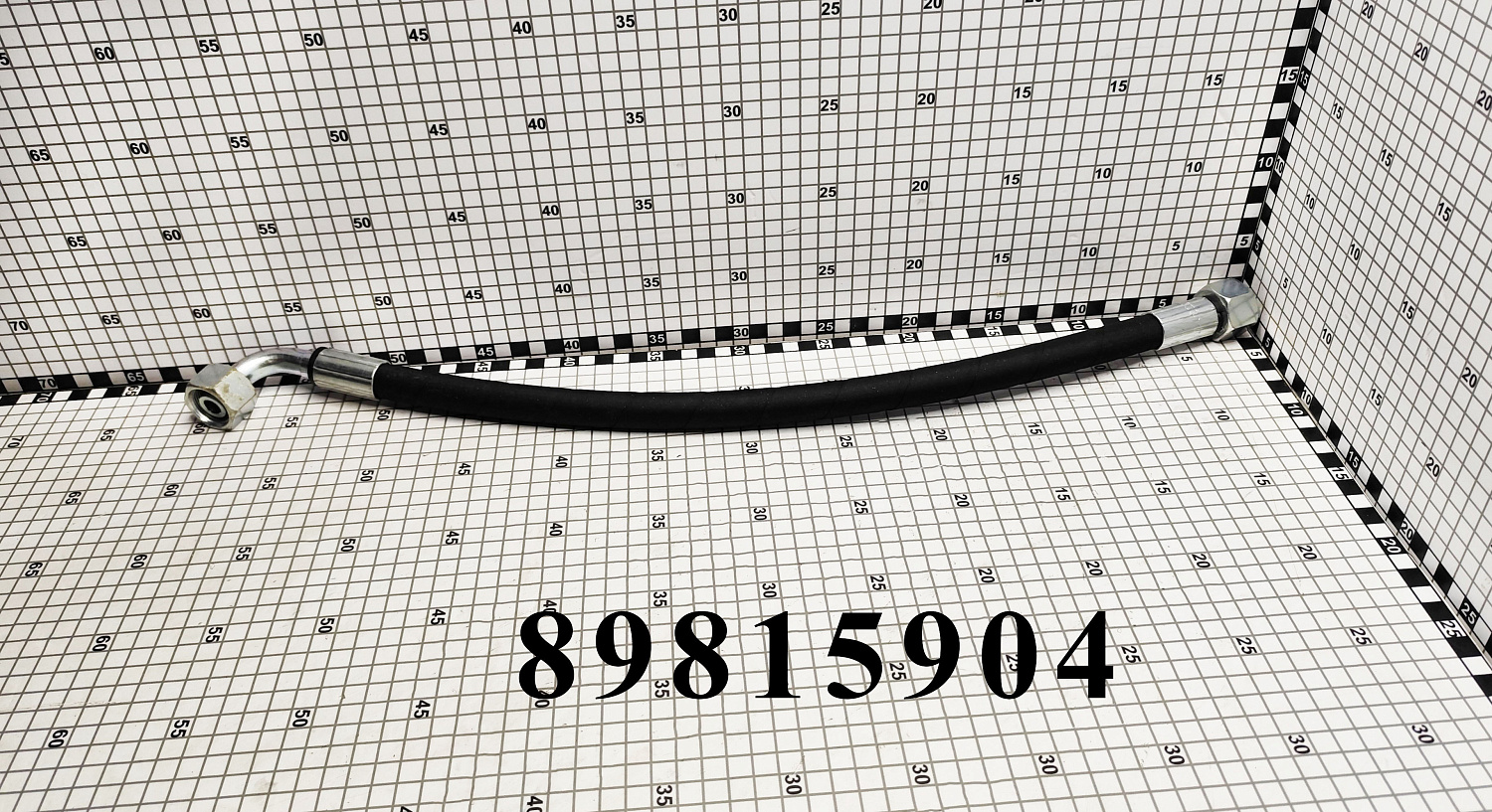 Шланг 89815904 CNHi
