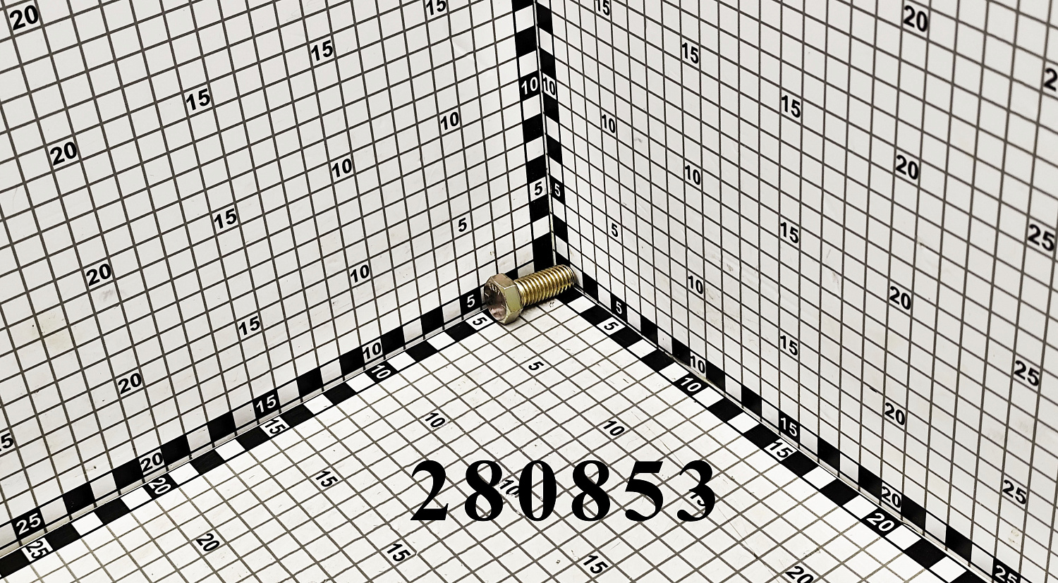 Болт 280853 CNHi