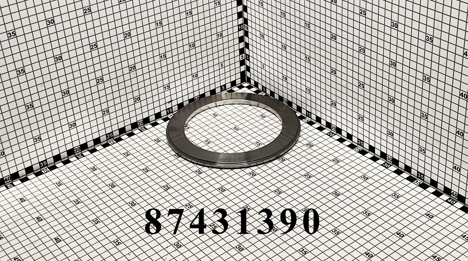 Пластина 87431390 CNHi