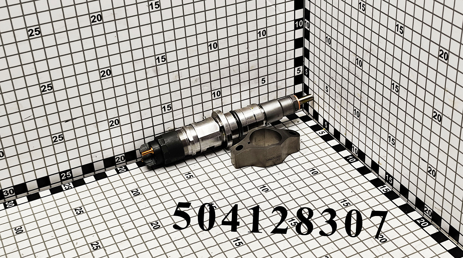 Форсунка топливная 504128307 CNHi