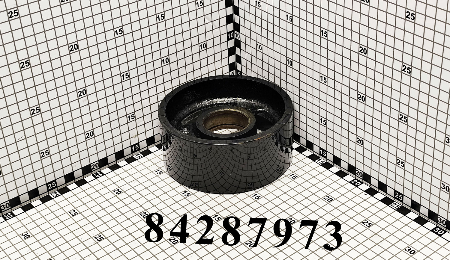 Ролик 84287973 CNHi