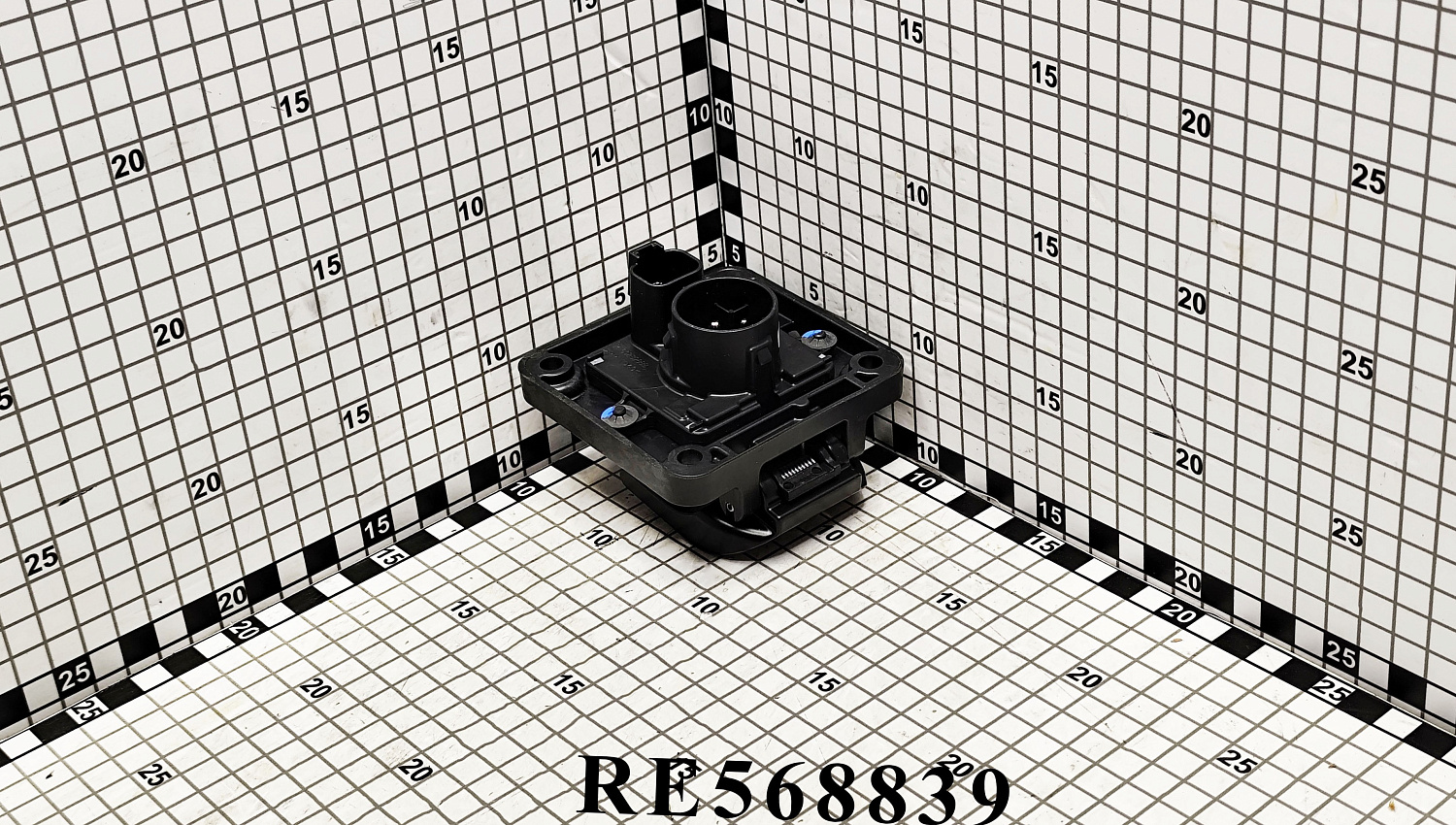 Электрический разъем RE568839