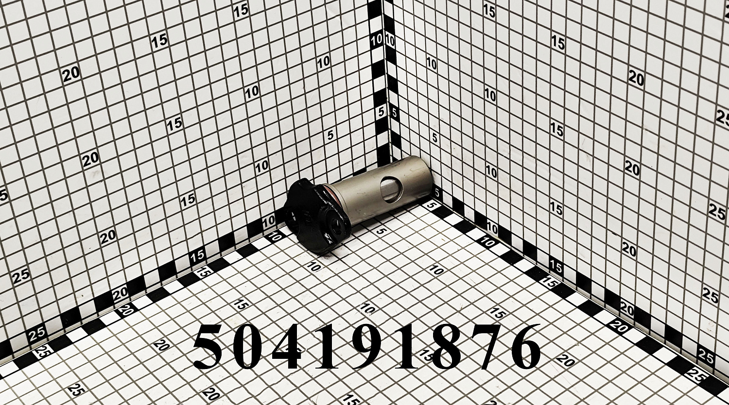 Клапан 504191876 CNHi