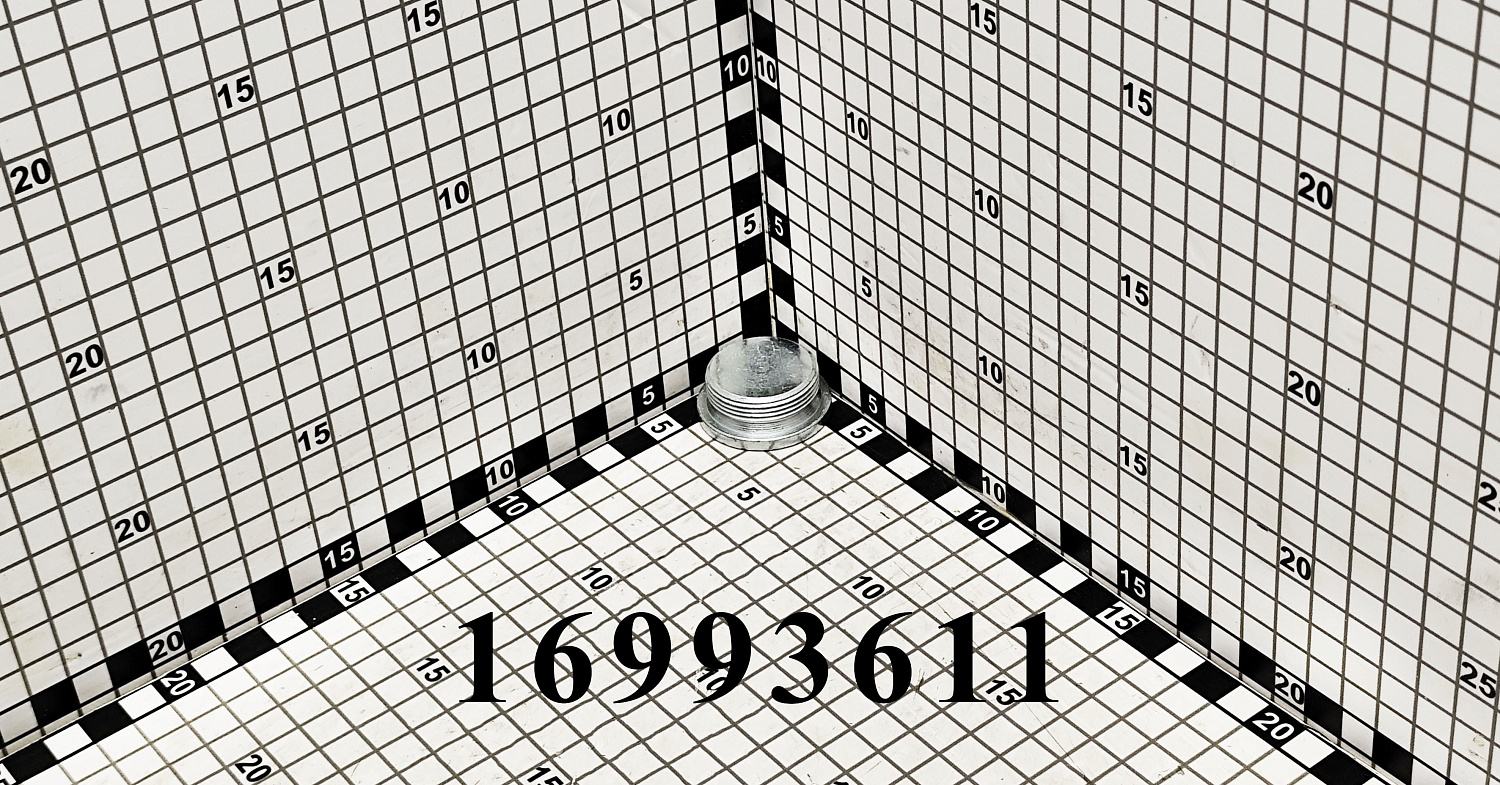 Пробка 16993611 CNHi