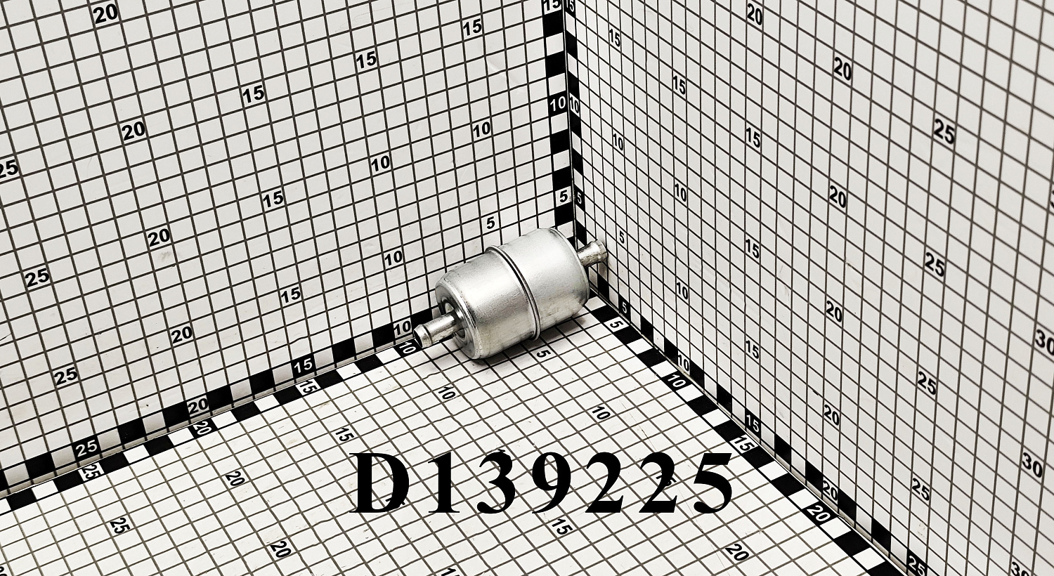 Фильтр топливный D139225 CNHi